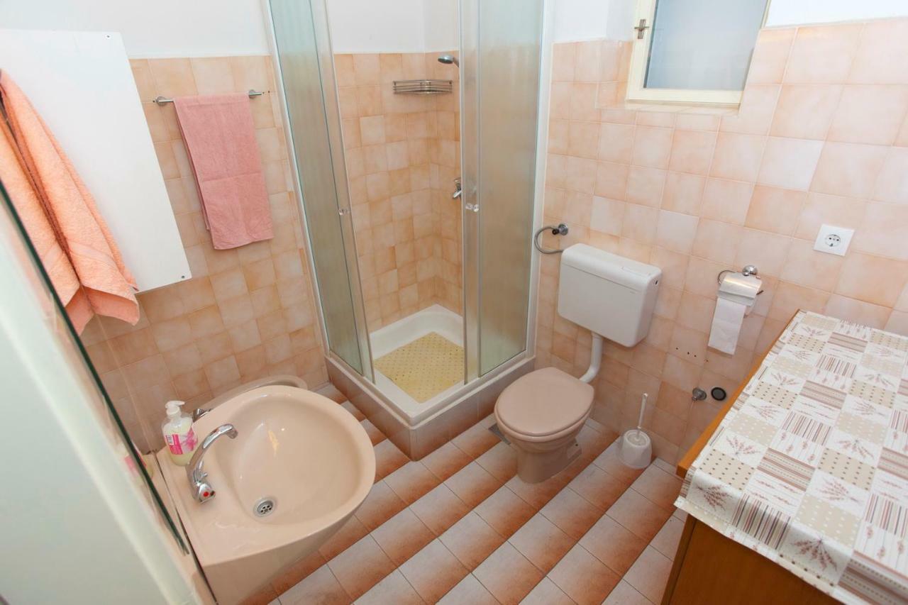Apartmani Ruza マカルスカ エクステリア 写真