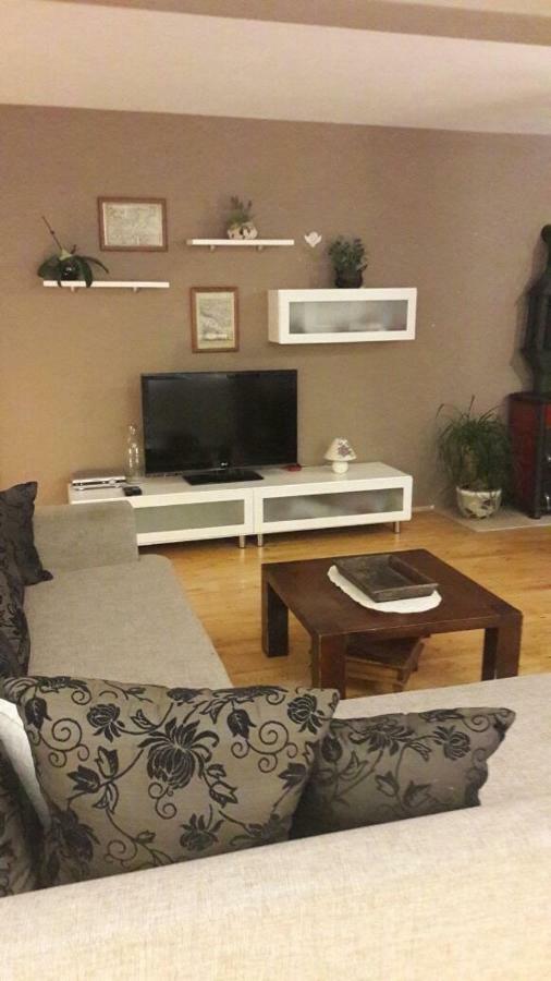 Apartmani Ruza マカルスカ エクステリア 写真