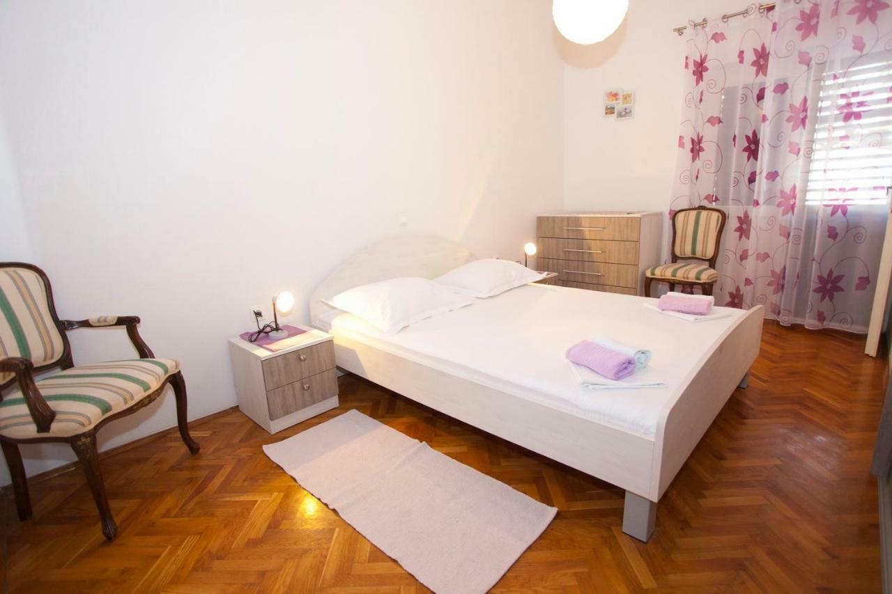Apartmani Ruza マカルスカ エクステリア 写真