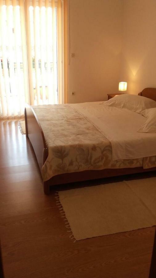 Apartmani Ruza マカルスカ エクステリア 写真