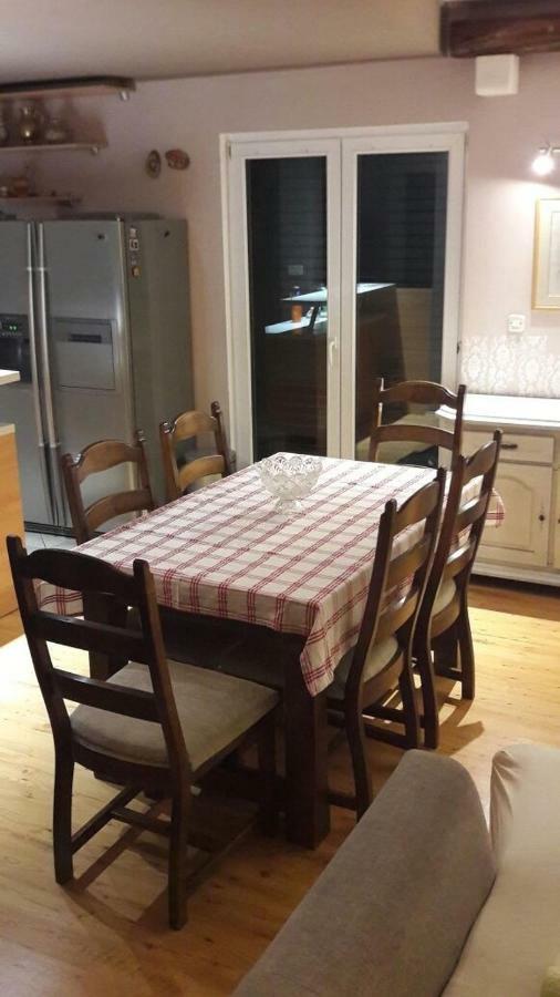 Apartmani Ruza マカルスカ エクステリア 写真